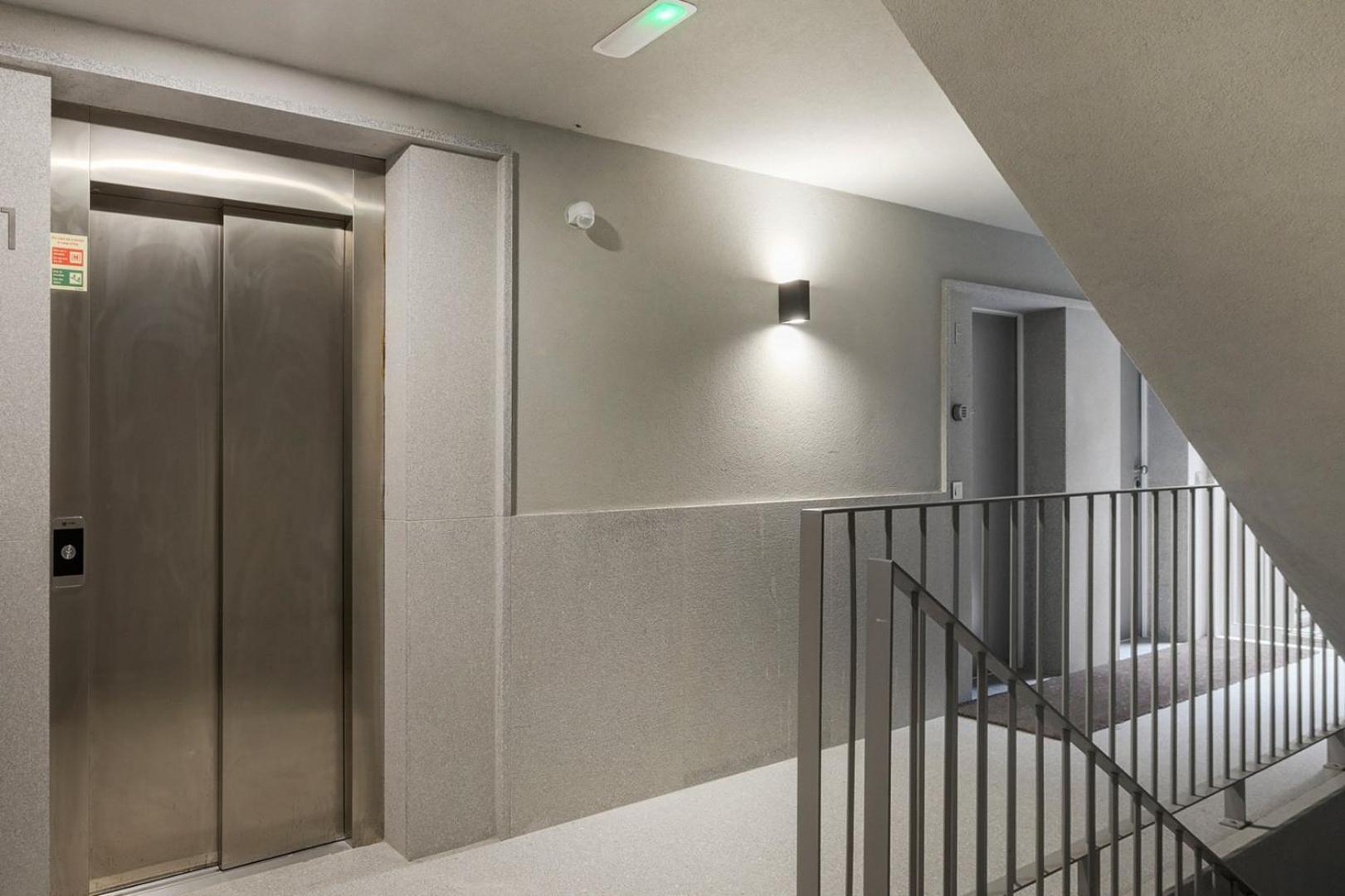 Guestready - Trendy Getaway In The Heart Of Porto Apartment Ngoại thất bức ảnh
